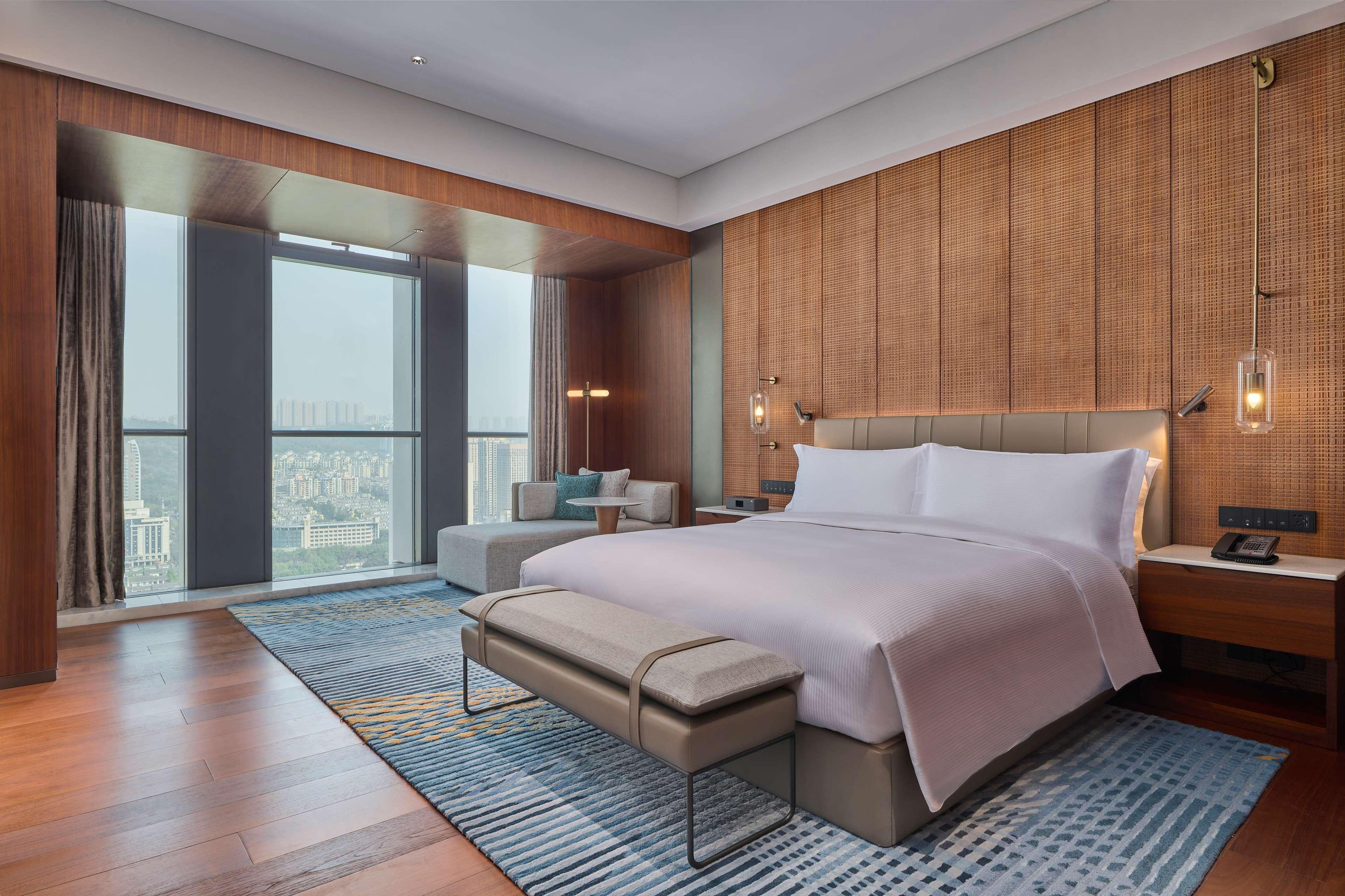Hilton Chongqing Liangjiang New Area Hotel Екстериор снимка